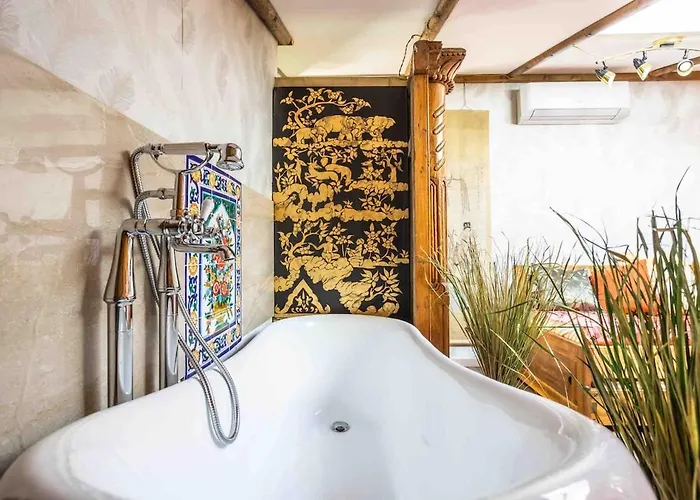 Golden Pagoda -new Luxurious Apartment Rome